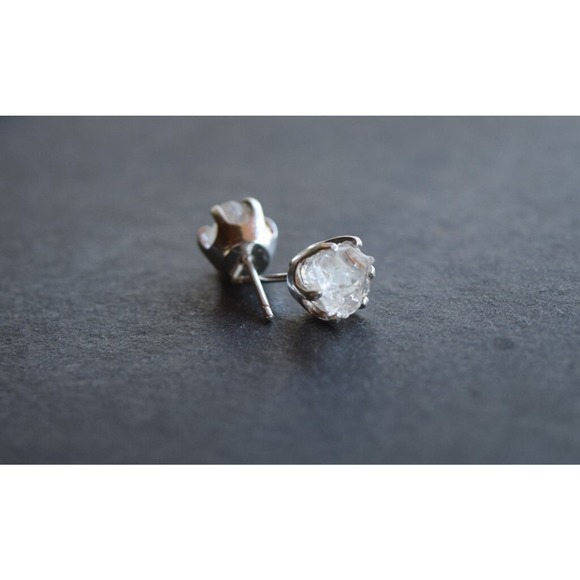 Alternative raw diamond earrings, natural stone, Mothers Day Earrings - Picture 4 of 5